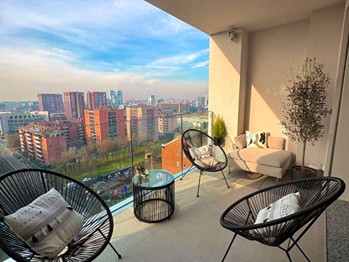 Appartamento trilocale in affitto in Via Francesco Gonin, Giambellino, Milano