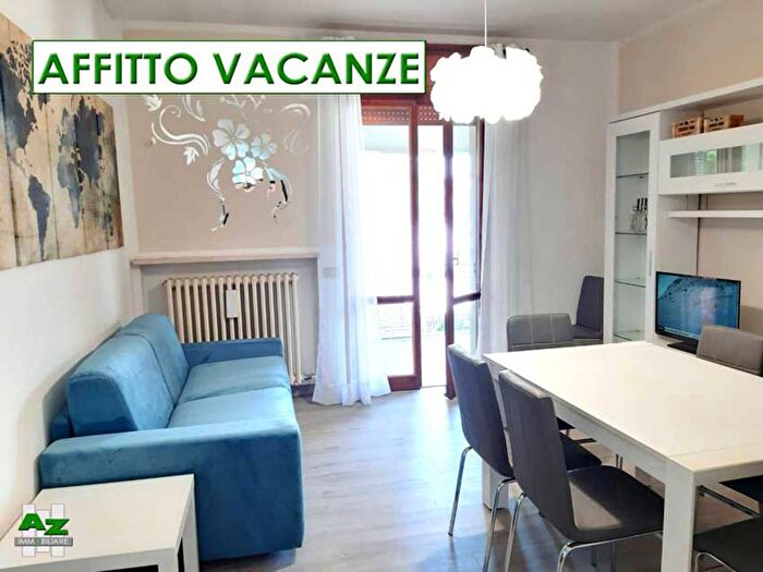 Appartamento trilocale in affitto in Viale dei Pini, Zadina Parco di Ponente, Cesenatico