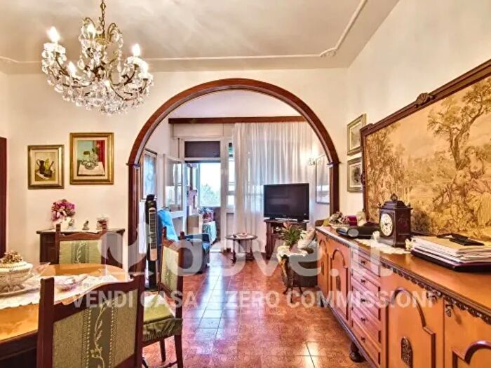 Appartamento con 5 locali in vendita in Via Camillo Mazza, Ferrara