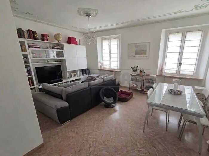 Appartamento con 6 locali in vendita in Via Pieve, Chiampo
