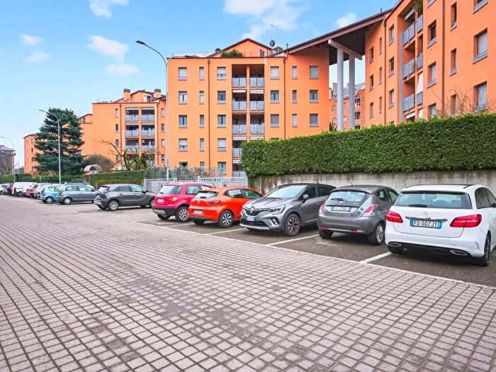 Appartamento trilocale in vendita in Bollate