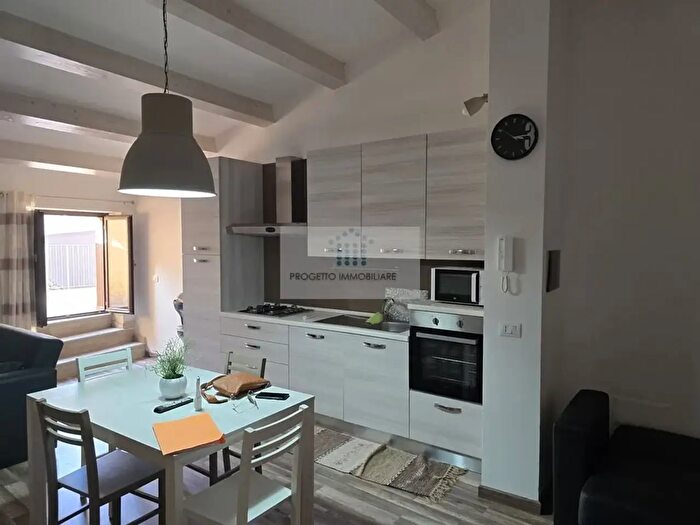 Appartamento quadrilocale in affitto in Floridia
