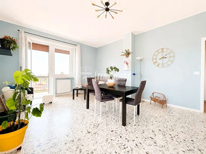 Appartamento quadrilocale in vendita in Viale Europa, Caluso
