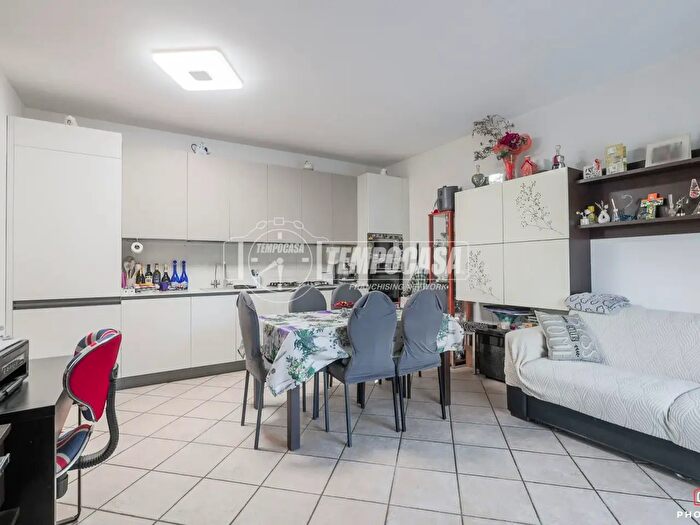 Appartamento trilocale in vendita in Via Paolo Borsellino, San Clemente