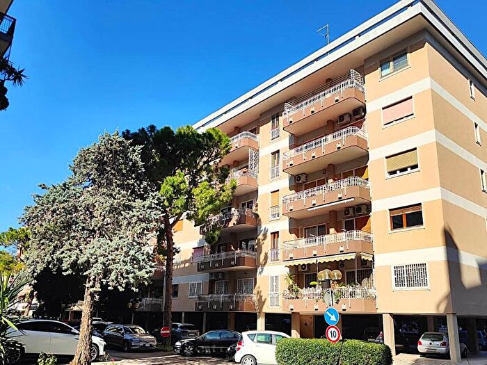 Appartamento monolocale in affitto in Via della Resistenza, San Pasquale, Bari