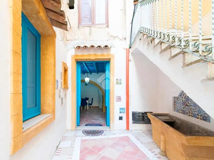 Casa trilocale in vendita in Via S Francesco, Mazara Del Vallo
