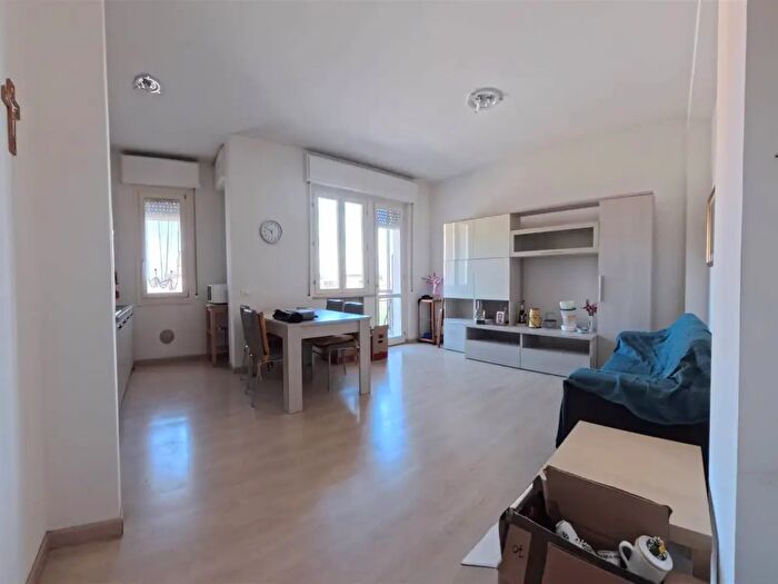 Appartamento trilocale in affitto in Casalpusterlengo