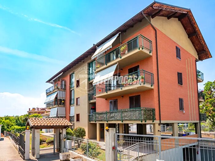 Appartamento trilocale in vendita in Strada Riva, Chieri