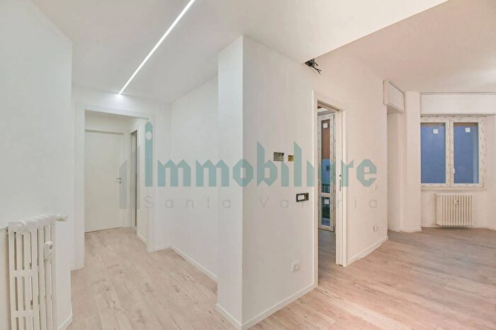 Appartamento bilocale in vendita in Via Cristoforo Colombo Seregno, Seregno