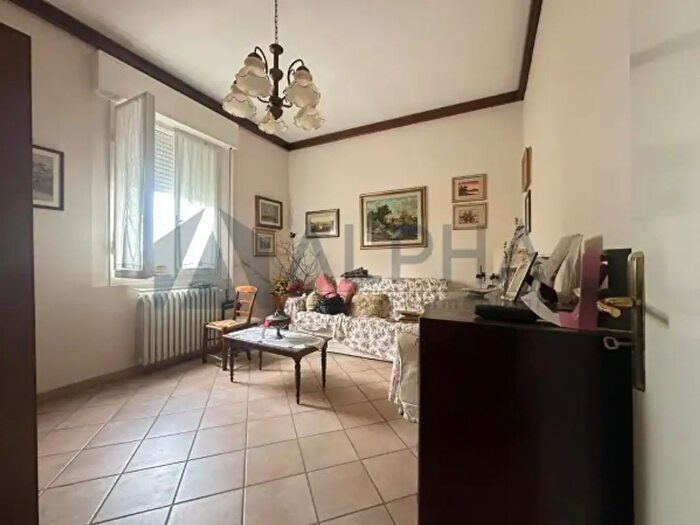 Casa con 6 locali in vendita in Via Brunetta, Russi