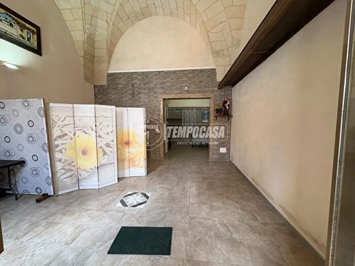 Casa quadrilocale in vendita in Via Borgo Murtole, Minervino Di Lecce