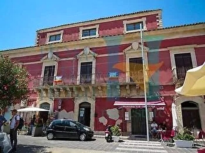 Casa in vendita in Palazzolo Acreide, Noto