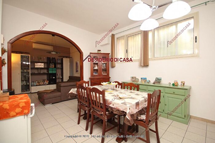 Appartamento con 5 locali in vendita in Carini