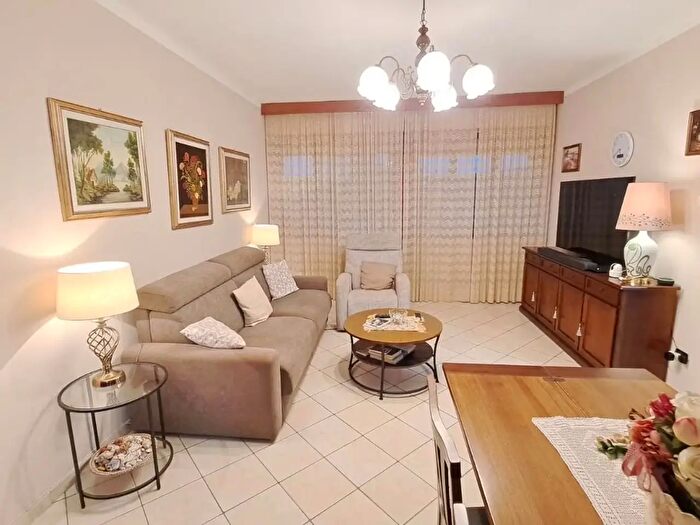 Appartamento quadrilocale in vendita in Rosignano Marittimo