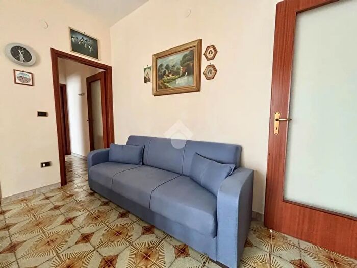 Appartamento trilocale in vendita in Via Savonarola, Gallipoli
