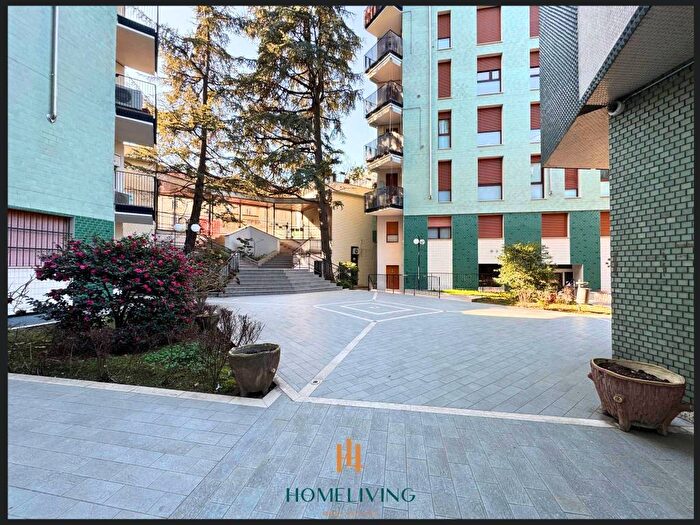 Appartamento monolocale in affitto in Corso Lodi, Lodi Brenta, Milano