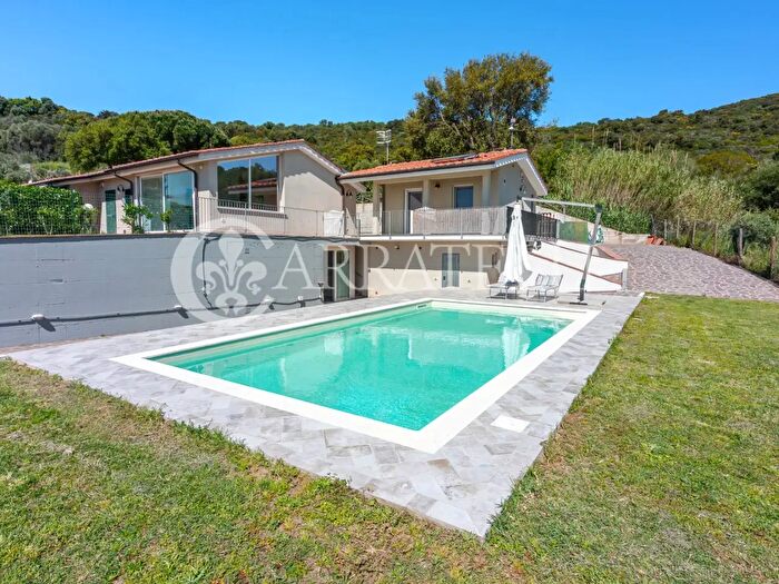 Casa con 8 locali in vendita in Strada delle Strette, Castiglione Della Pescaia