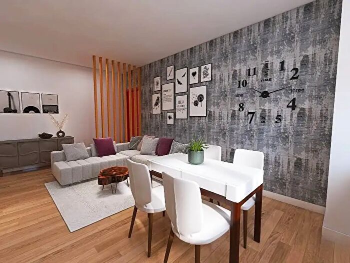 Appartamento trilocale in vendita in Via Carducci, Bergamo