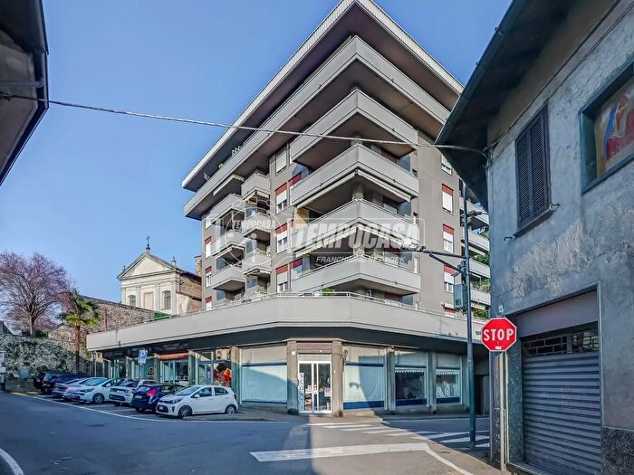 Appartamento quadrilocale in vendita in Somma Lombardo