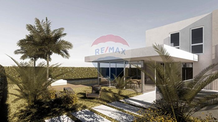 Casa con 10 locali in vendita in Via Nicola Calipari, Ragusa