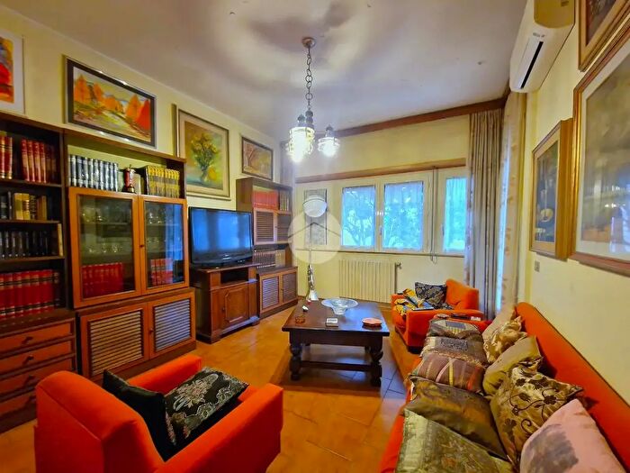 Appartamento quadrilocale in vendita in Str di S Martino, Terni