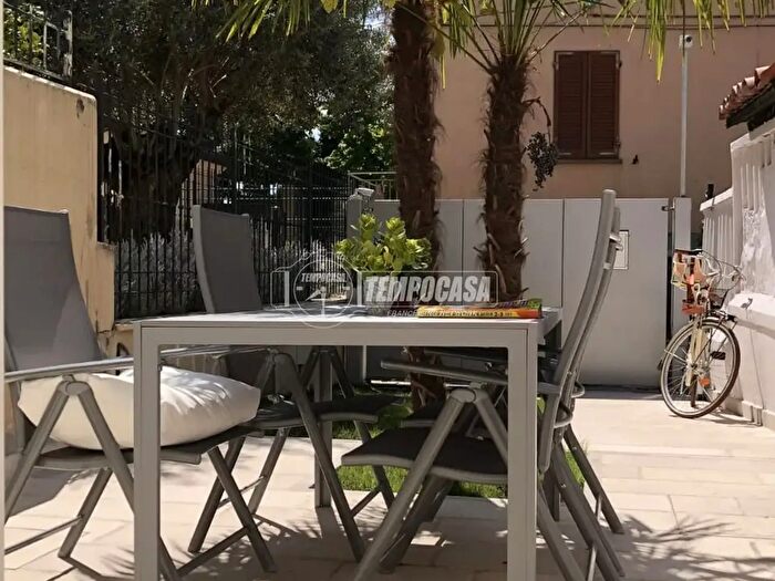 Casa con 5 locali in vendita in Vicolo Contenti, Rimini