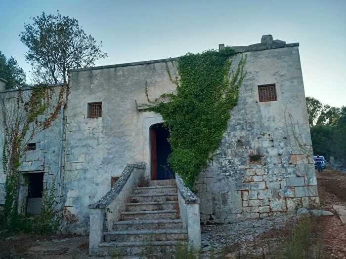 Casa con 5 locali in vendita in Cda San Benedetto, Ostuni