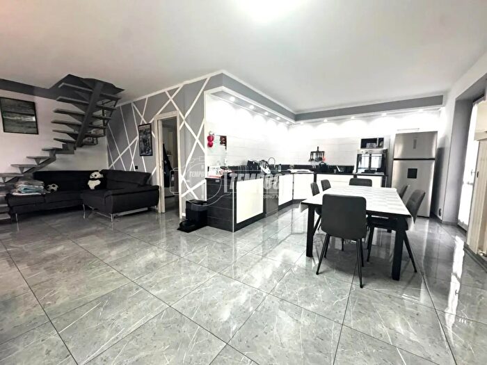 Appartamento con 7 locali in vendita in Via Alpignano F, Givoletto