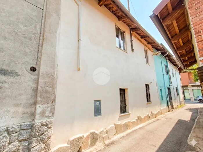 Casa bilocale in vendita in Via Argentera, Rivarolo Canavese