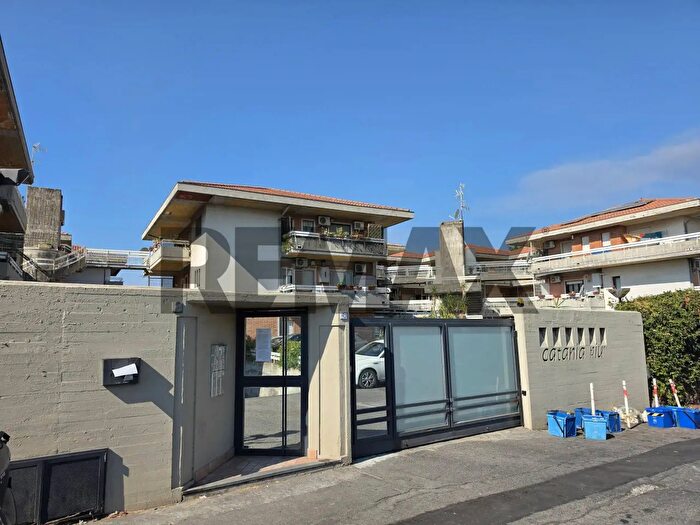 Appartamento bilocale in vendita in Mauro Trombetta, Aci Castello