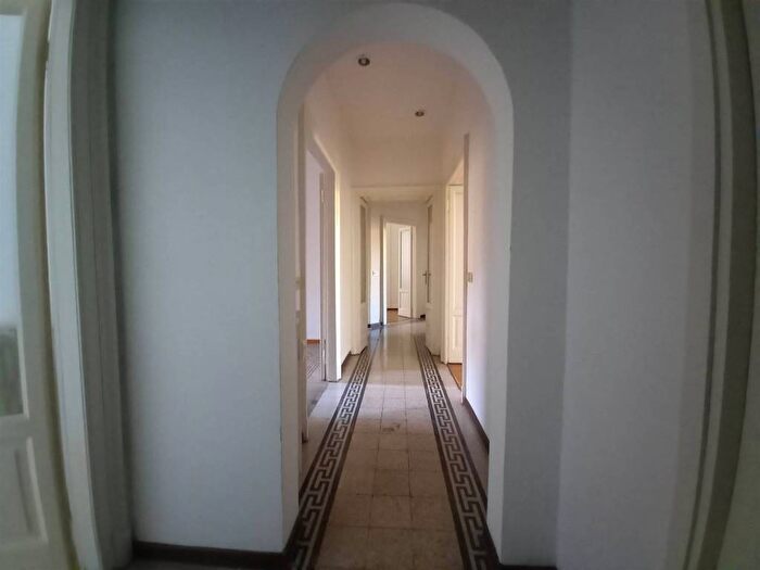 Appartamento quadrilocale in affitto in Piazza Grandi, Porta Vittoria, Milano