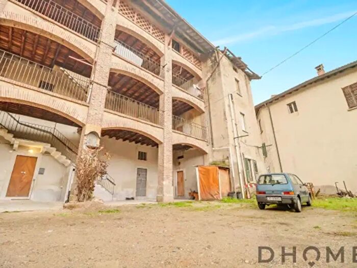 Appartamento trilocale in vendita in Via Vicolo Bressi, Molteno