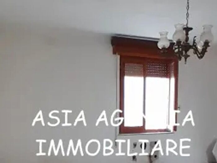 Appartamento trilocale in vendita in Via Don Nicola Petrobelli, Borgo San Giacomo