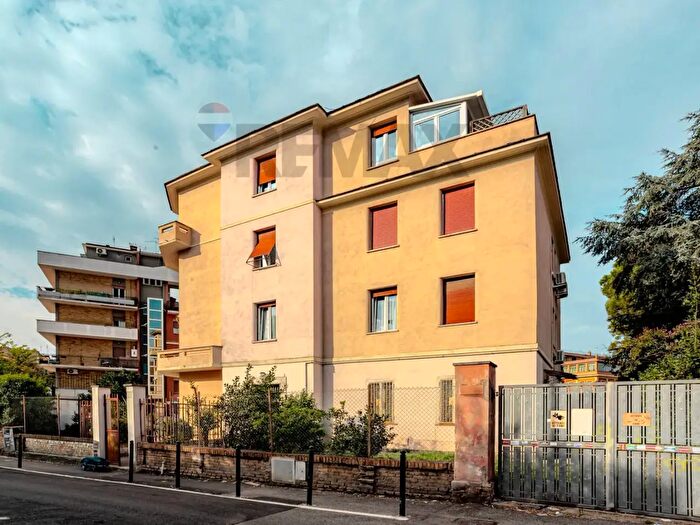 Appartamento bilocale in vendita in Via Pio IX, Roma