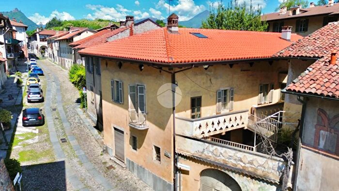 Casa quadrilocale in vendita in Via Alliaud, Avigliana