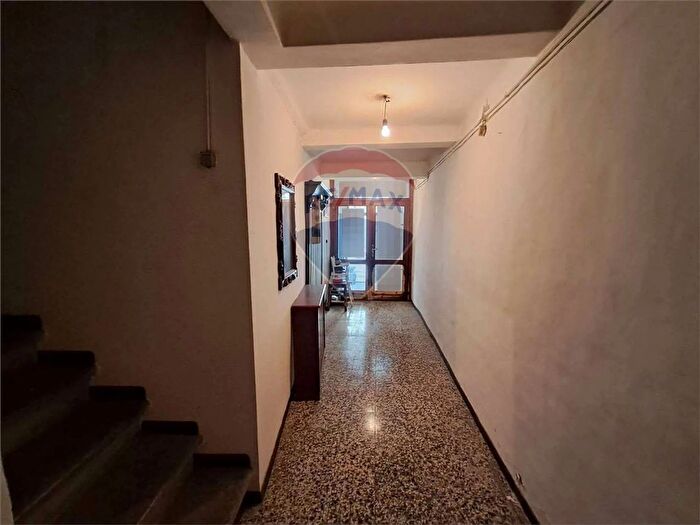 Casa con 13 locali in vendita in San Marino