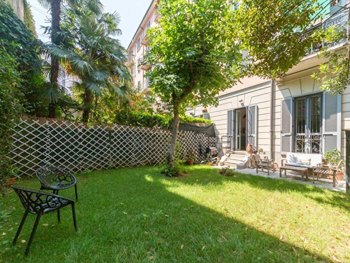 Appartamento trilocale in affitto in Via Spartaco, Montenero, Milano