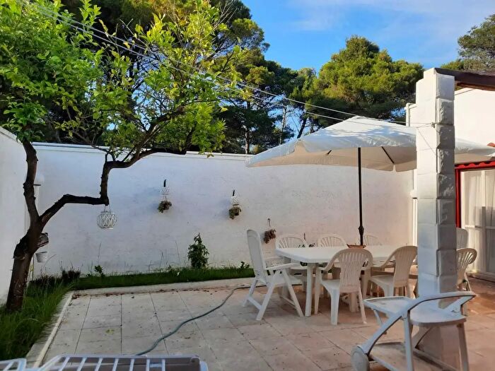 Casa con 5 locali in vendita in Via del Cavaliere, Otranto
