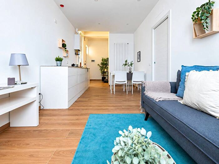 Appartamento bilocale in vendita in VIA CAMILLO HAJECH, Plebisciti Susa, Milano
