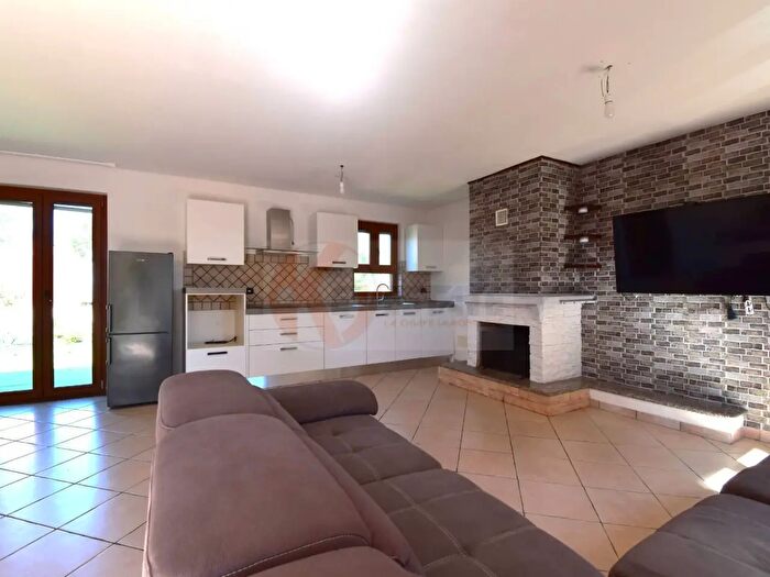 Casa bilocale in vendita in Regione lAppiu Snc, Porto Torres