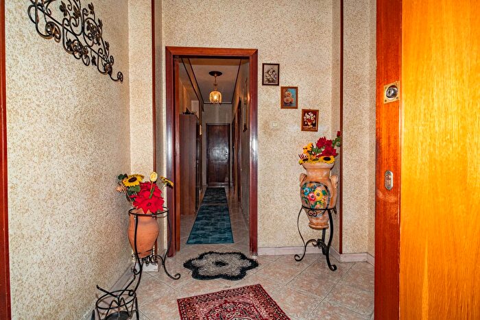 Appartamento quadrilocale in vendita in Vitaliano Brancati, Giarre