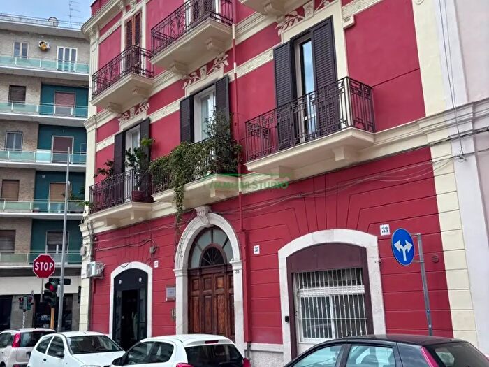 Appartamento monolocale in affitto in Bari