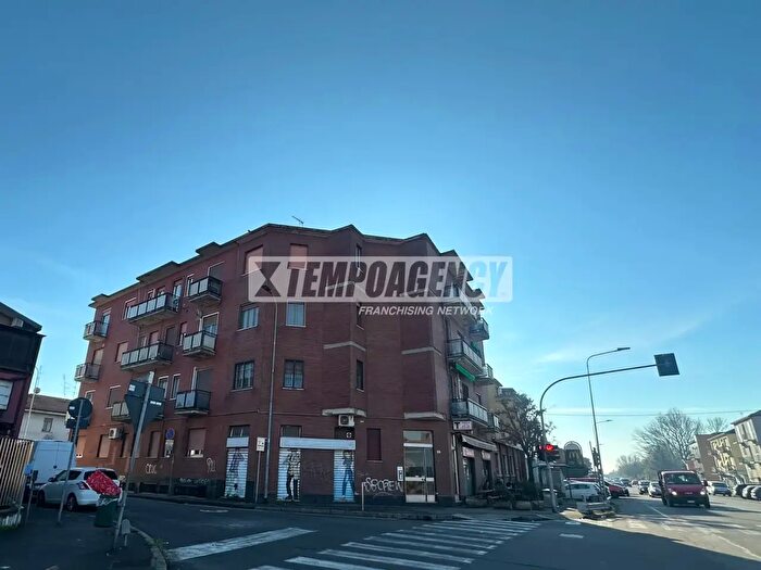 Appartamento trilocale in vendita in Via Valleambrosia, Rozzano