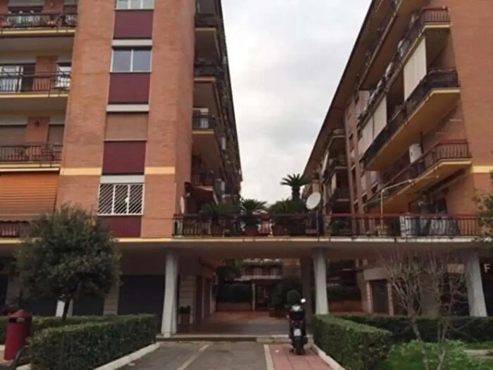 Appartamento trilocale in affitto in Roma