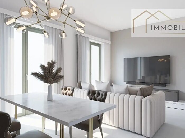 Appartamento con 5 locali in vendita in Via Pier Fortunato Calvi, Torino