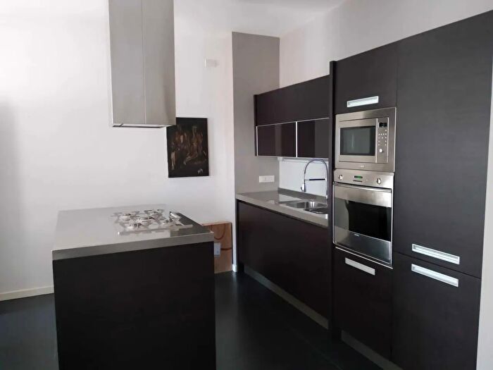 Appartamento quadrilocale in vendita in Corso Fratelli Cervi, Calabritto