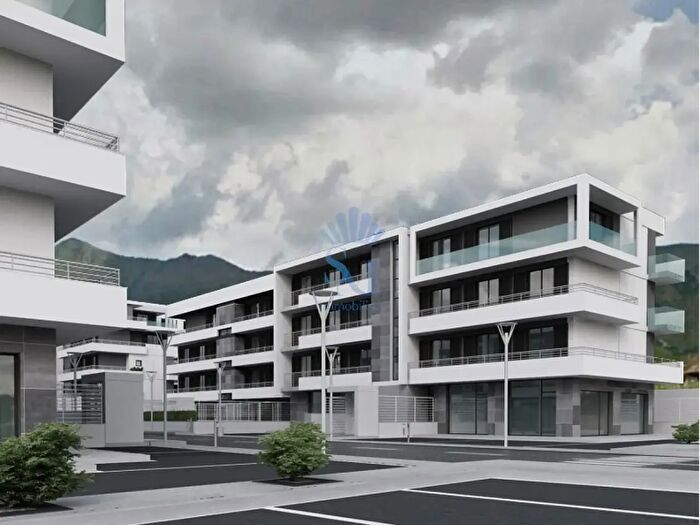 Appartamento quadrilocale in vendita in Via Nazionale Appia, Casapulla