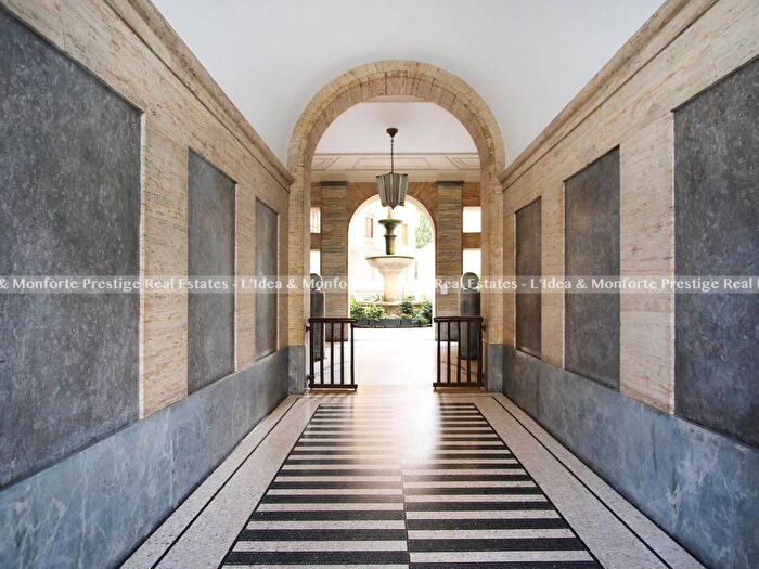 Appartamento bilocale in affitto in Piazza Eleonora Duse, Palestro, Milano