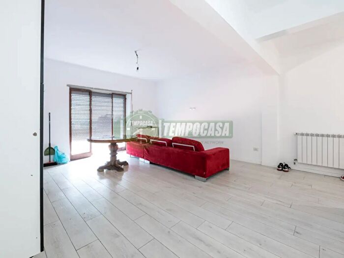 Appartamento quadrilocale in vendita in Viale degli Oleandri d, Verdellino