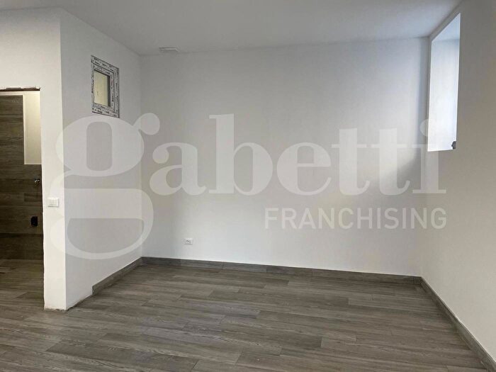 Appartamento monolocale in vendita in Larga, Saronno